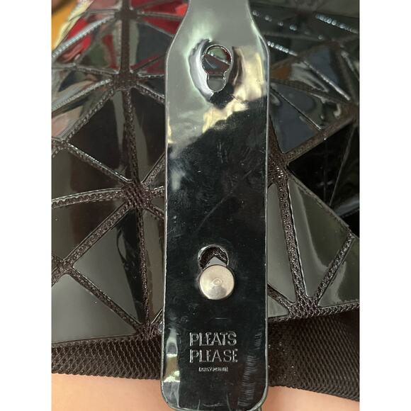 Pleats Please Issey Miyake Black Triangle Panel Tote Bag - Picture 7 of 11